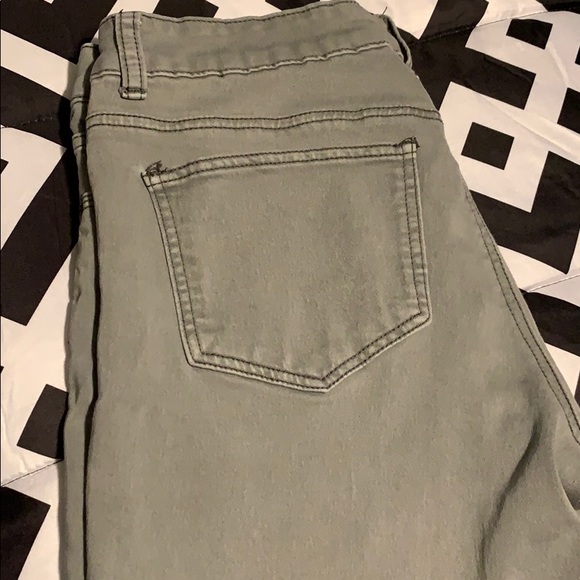 Gray Rue 21 jeans - Picture 3 of 4